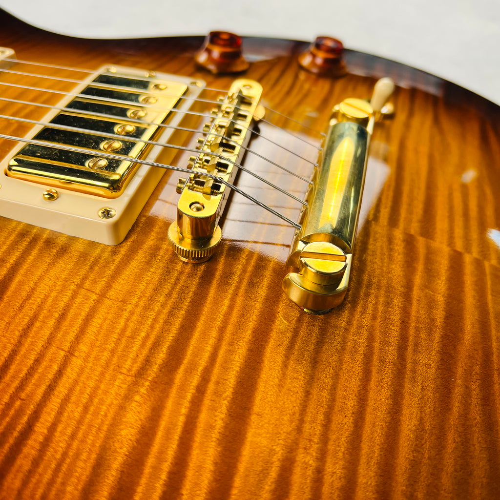 Gibson Les Paul Standard Plus Double Cutaway Gold Hardware 2001 - Desert Burst - 21