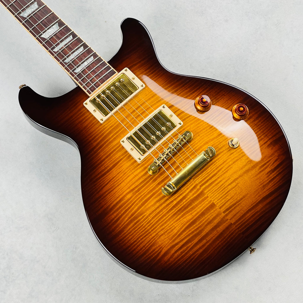 Gibson Les Paul Standard Plus Double Cutaway Gold Hardware 2001 - Desert Burst - 3