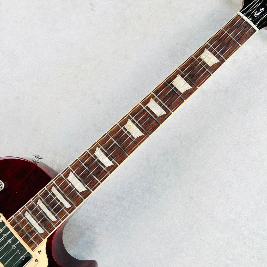 Gibson Les Paul Studio 2024 - Wine Red - 8