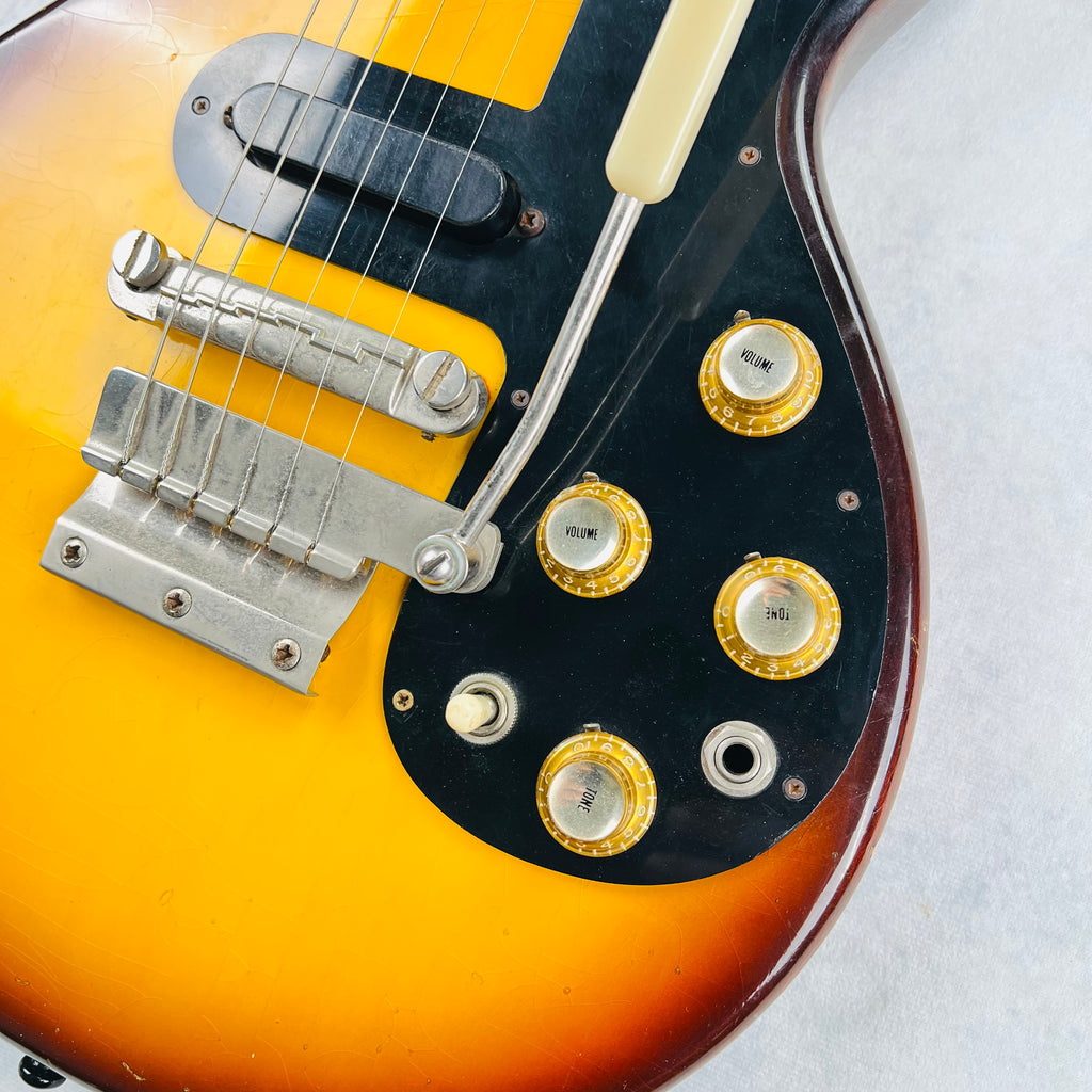 Gibson Melody Maker Double Cutaway 2-Pickup Vibrola 1964 - Sunburst - 6
