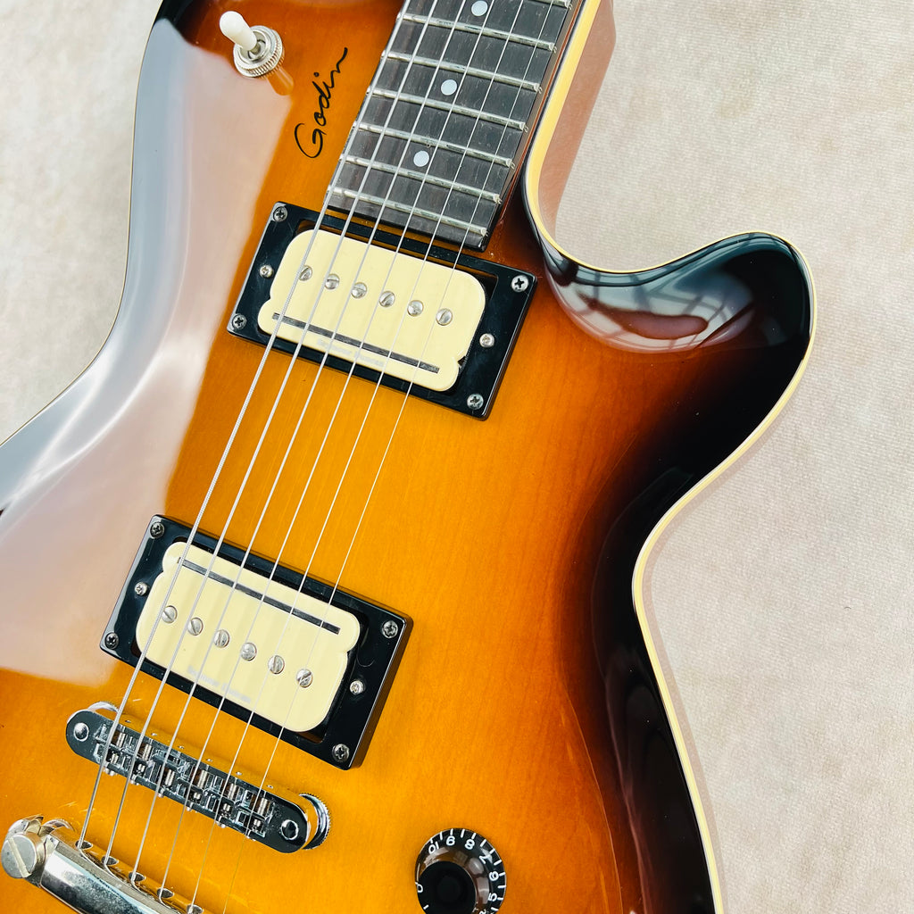 Godin Icon Type 2 Convertible - Sunburst - 6