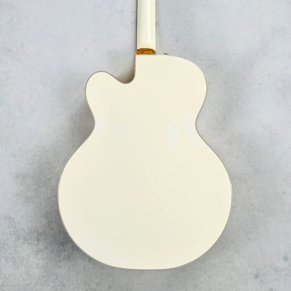 Gretsch G6136 White Falcon Cadillac Tailpiece 2006 - White - 11