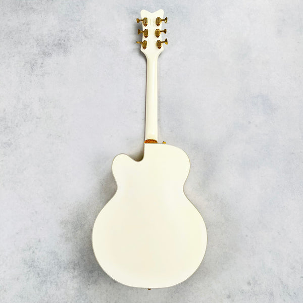 Gretsch G6136 White Falcon Cadillac Tailpiece 2006 - White - 12