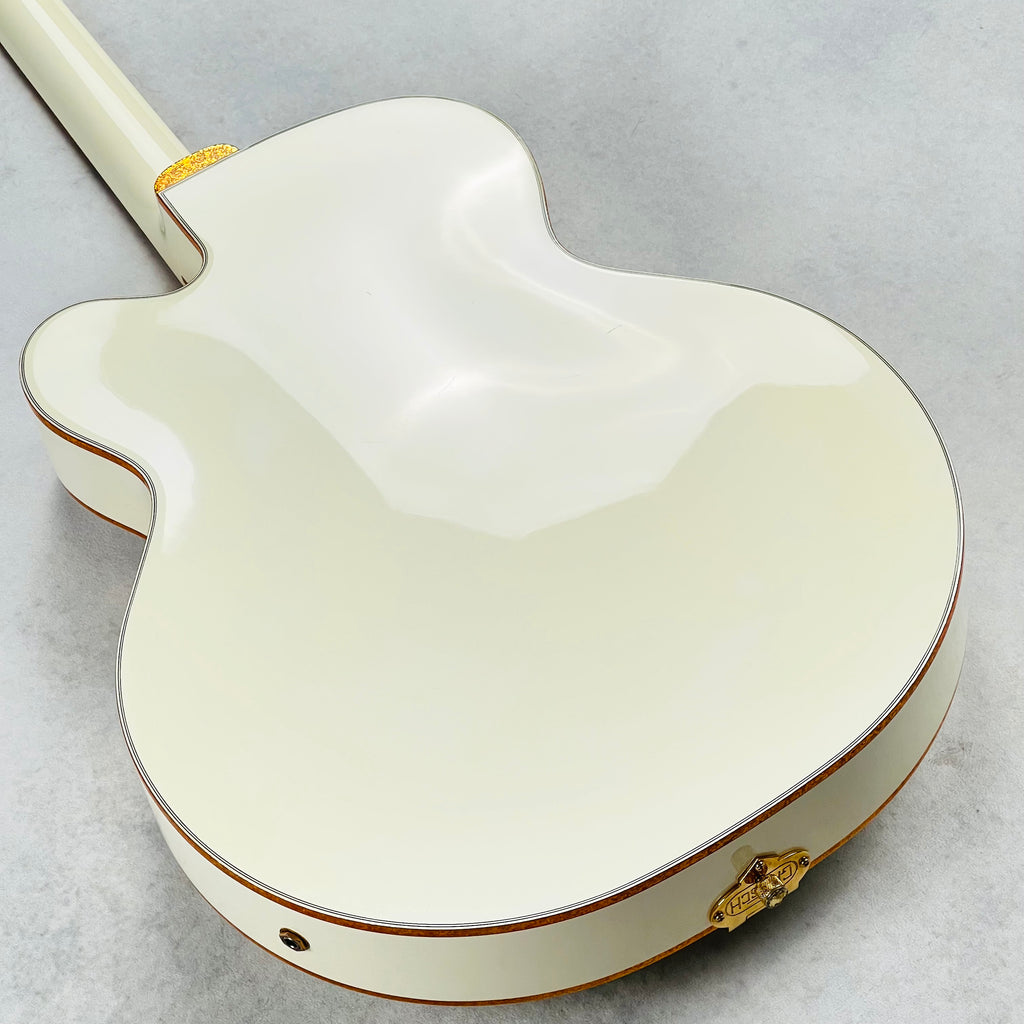 Gretsch G6136 White Falcon Cadillac Tailpiece 2006 - White - 15