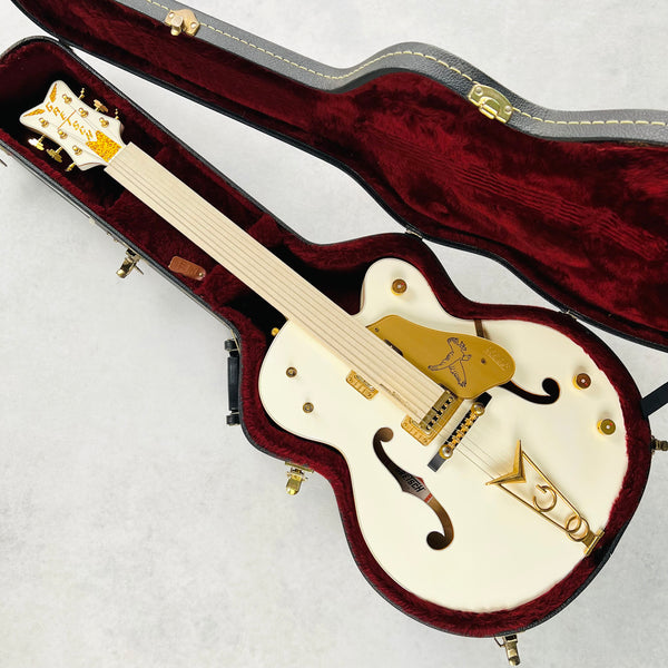 Gretsch G6136 White Falcon Cadillac Tailpiece 2006 - White - 21