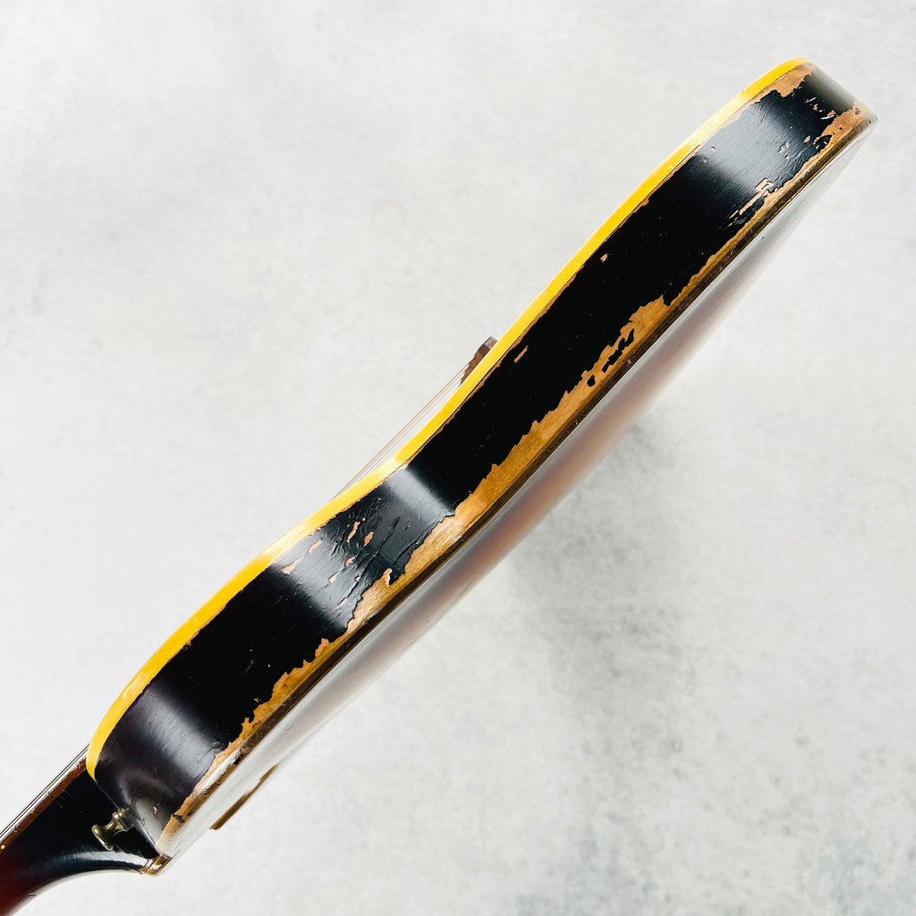 Guild T-100 Hollow Body 1967 - Sunburst - 18