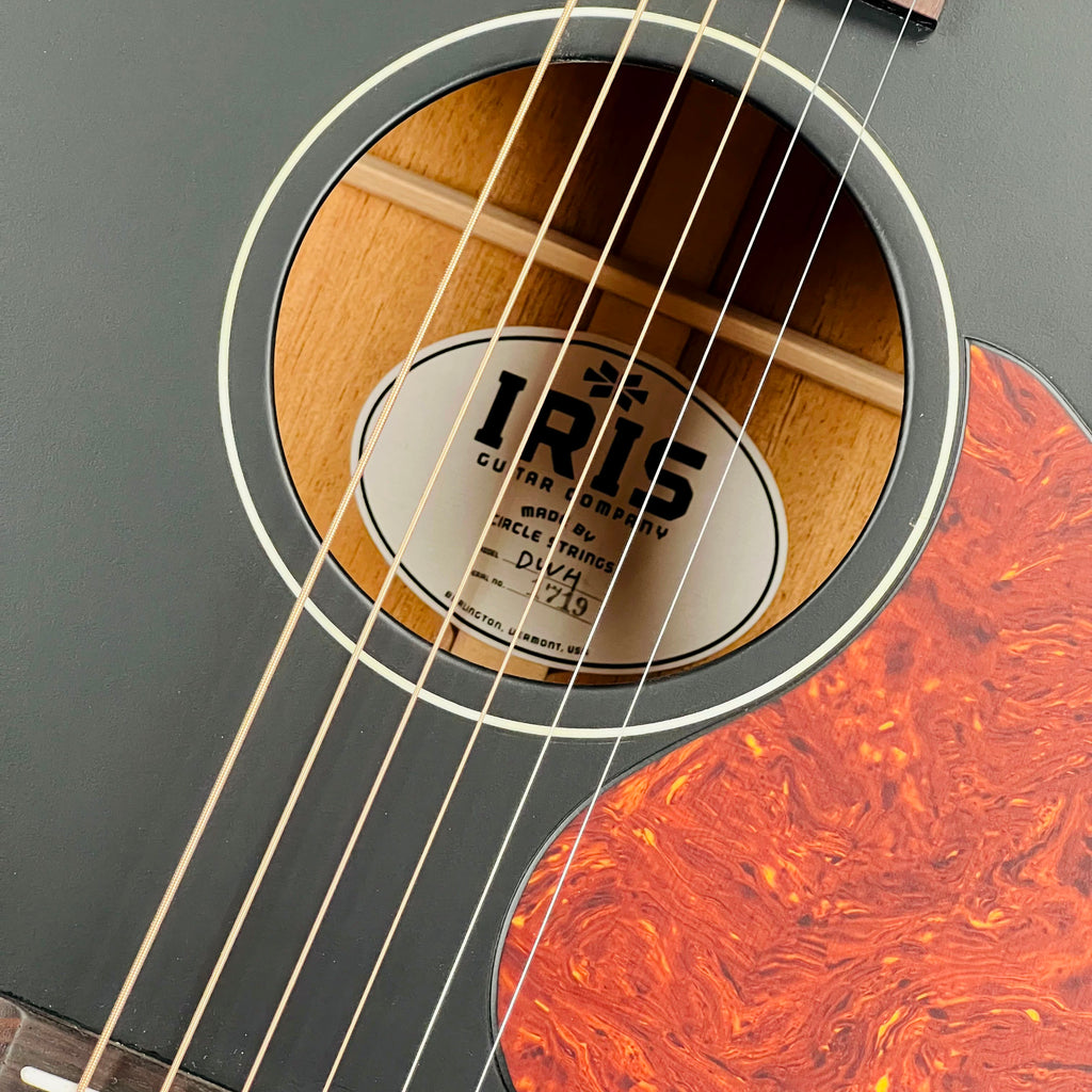 Iris D-WH Torrefied Sitka Spruce Dreadnought Acoustic 2026 - Black Top - 6