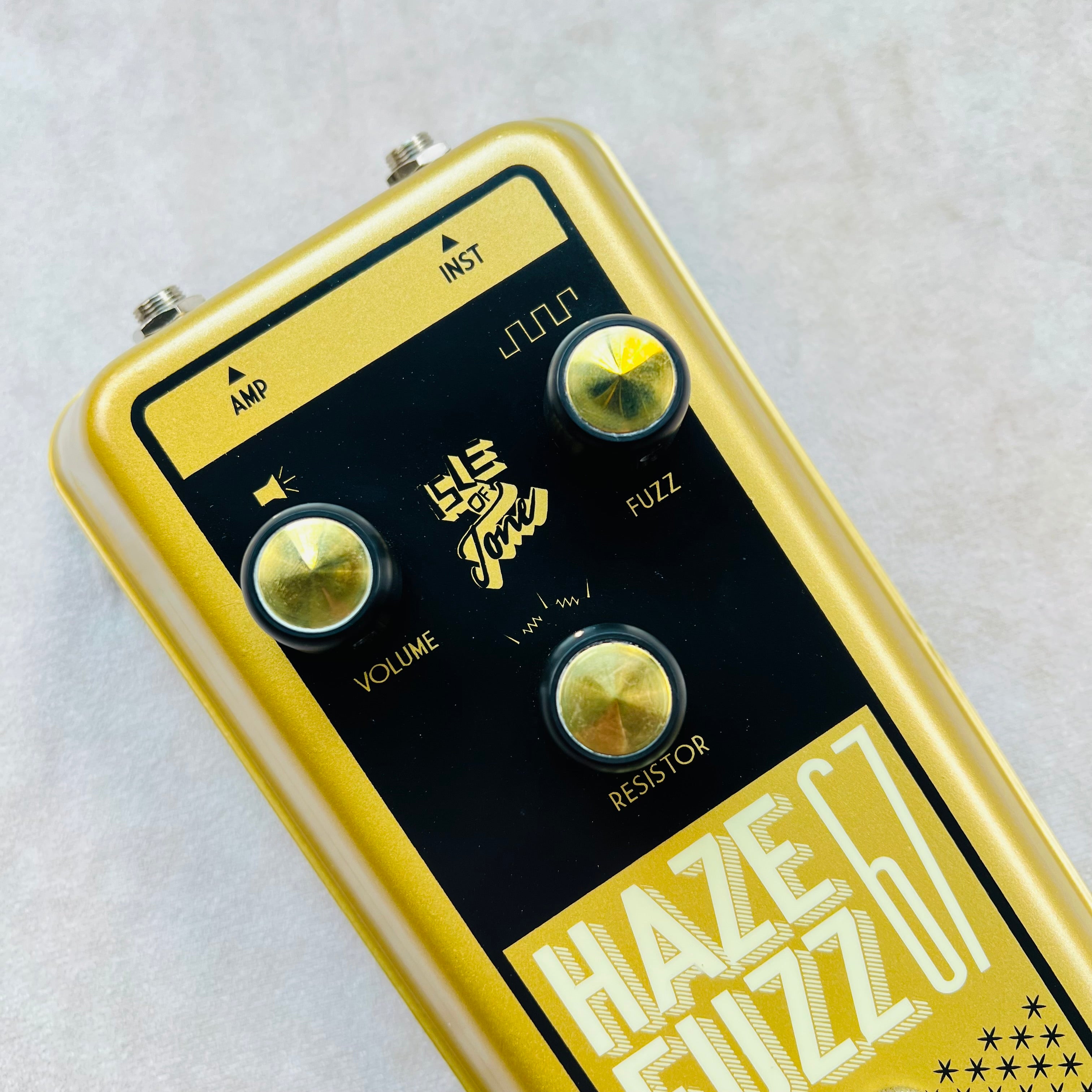 Isle Of Tone Haze 67 Fuzz Pedal - Gold | Tone Wolf
