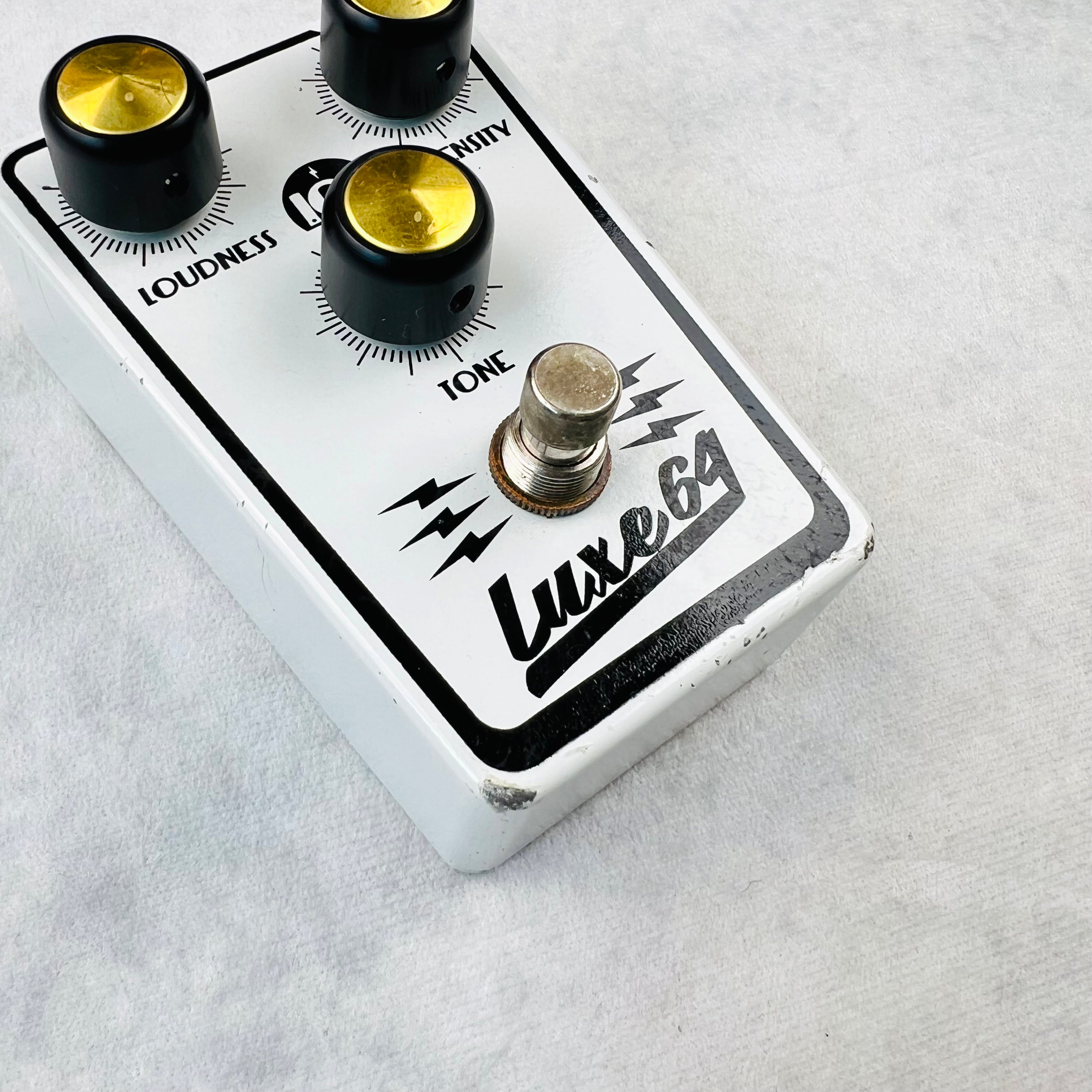 isle of tone pedal Isle of Tone Luxe 64 Boost 2024