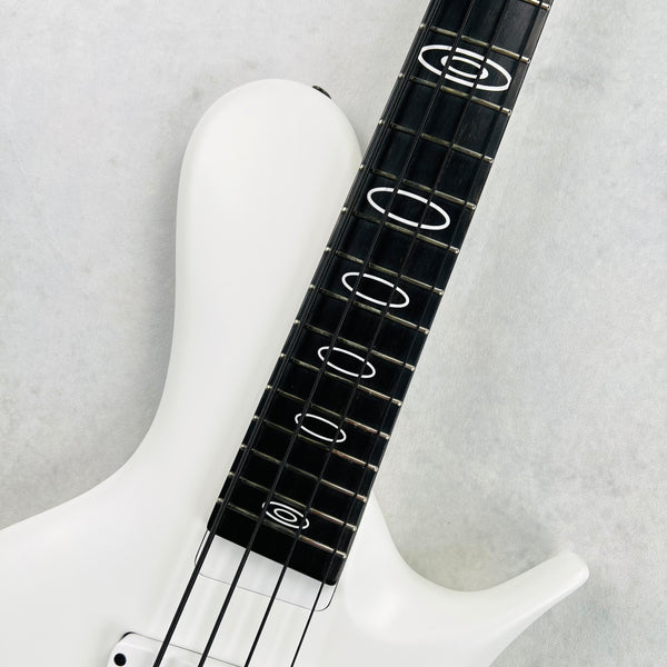 Jens Ritter R-8 Singlecut 4-String Bass 2017 - White - 3
