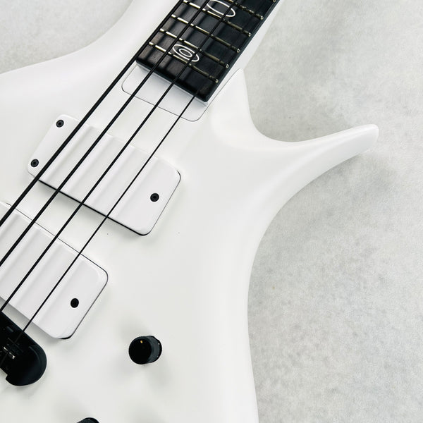 Jens Ritter R-8 Singlecut 4-String Bass 2017 - White - 6