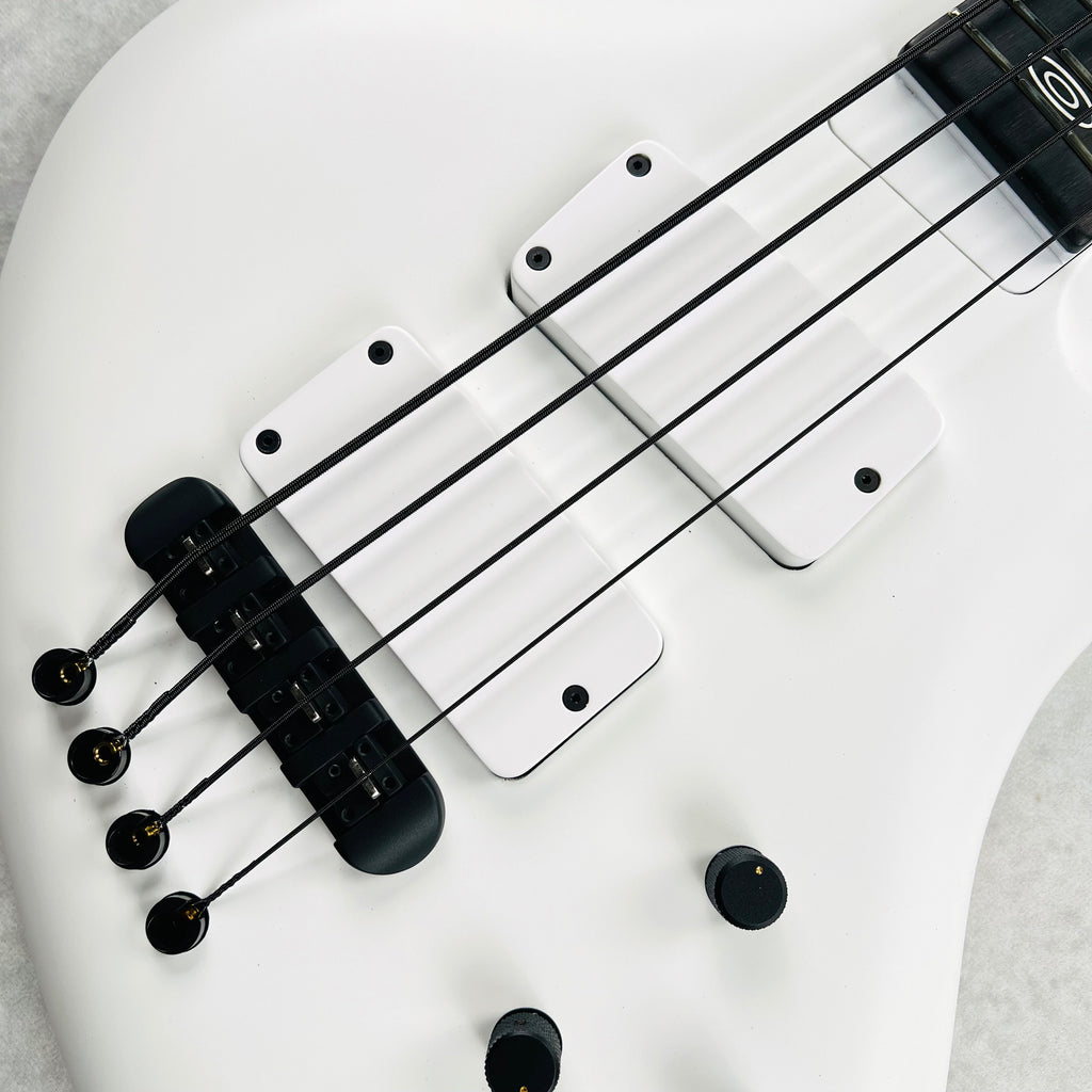 Jens Ritter R-8 Singlecut 4-String Bass 2017 - White - 7