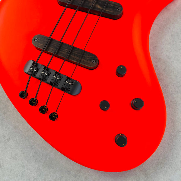 Jens Ritter R-8 Singlecut 4-String Bass 2019 - 80s Red - 5