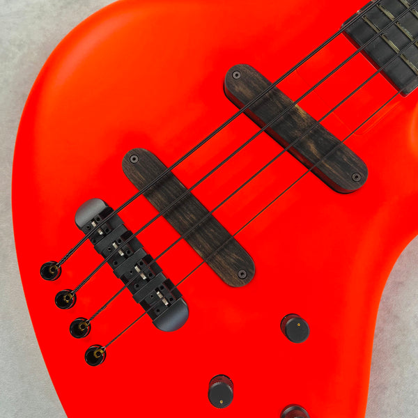 Jens Ritter R-8 Singlecut 4-String Bass 2019 - 80s Red - 7