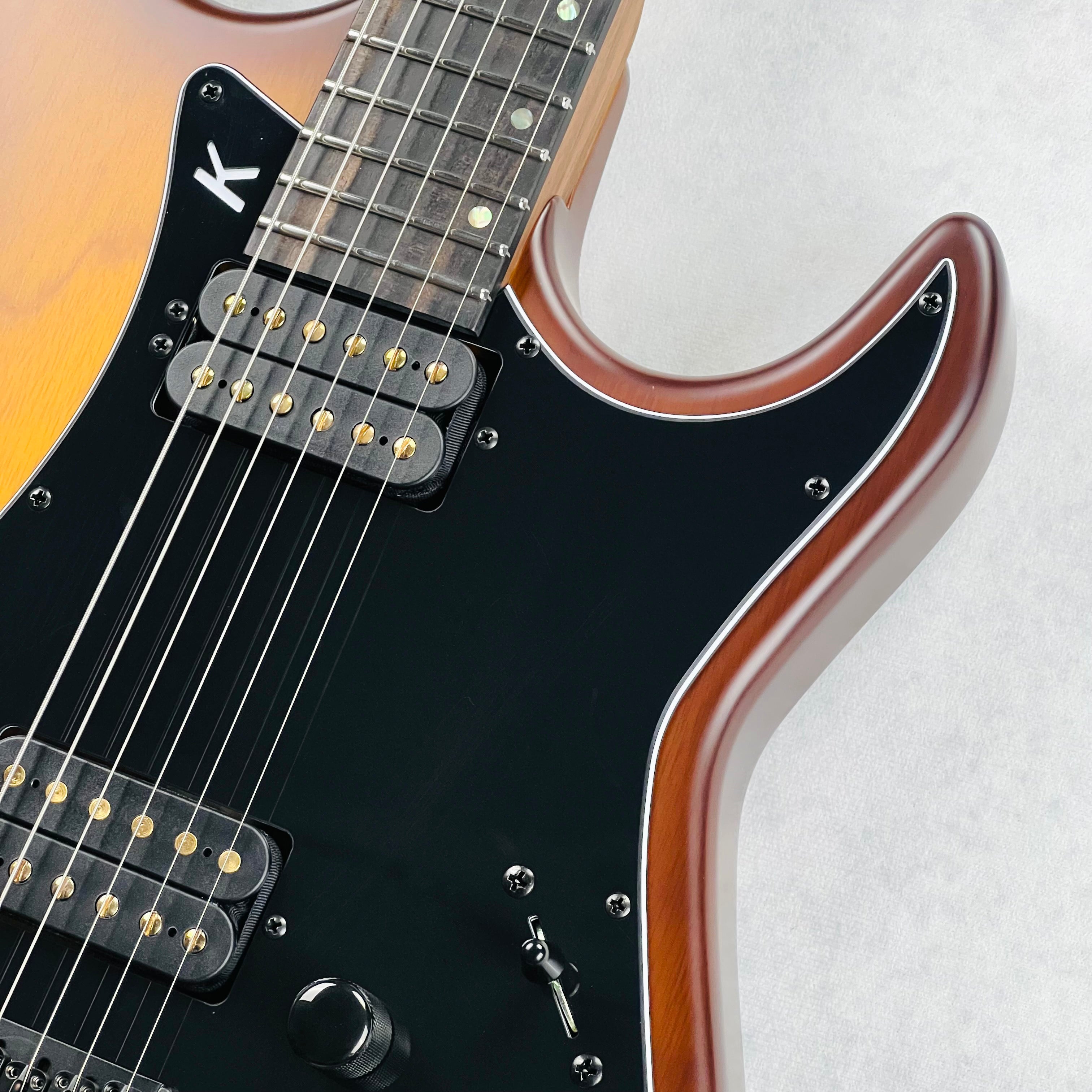 Kiesel Delos 6 HH Headless 2022 - Sunburst | Tone Wolf