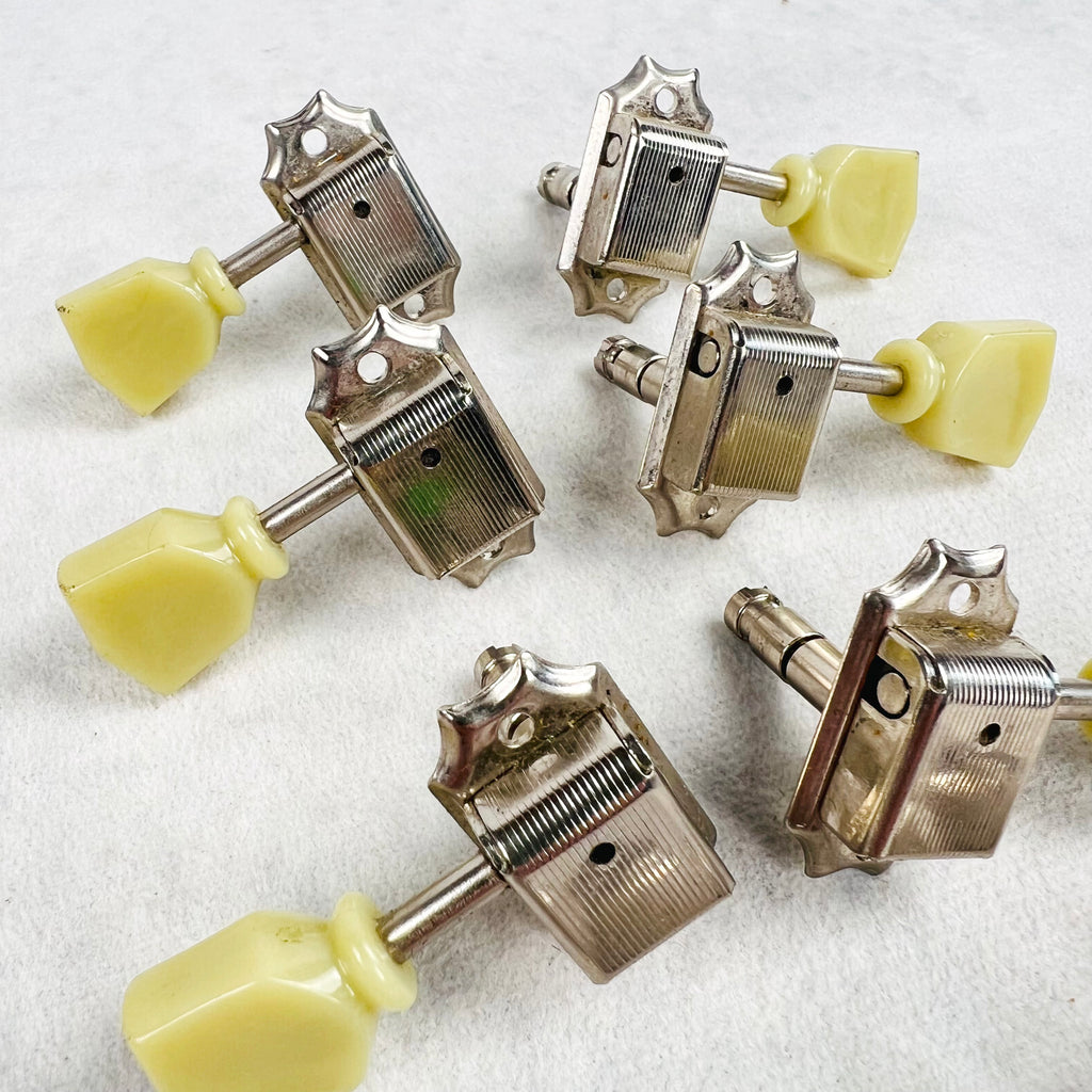 Kluson Deluxe Series Locking Tuning Machine Set 3x3 - Nickel - 4