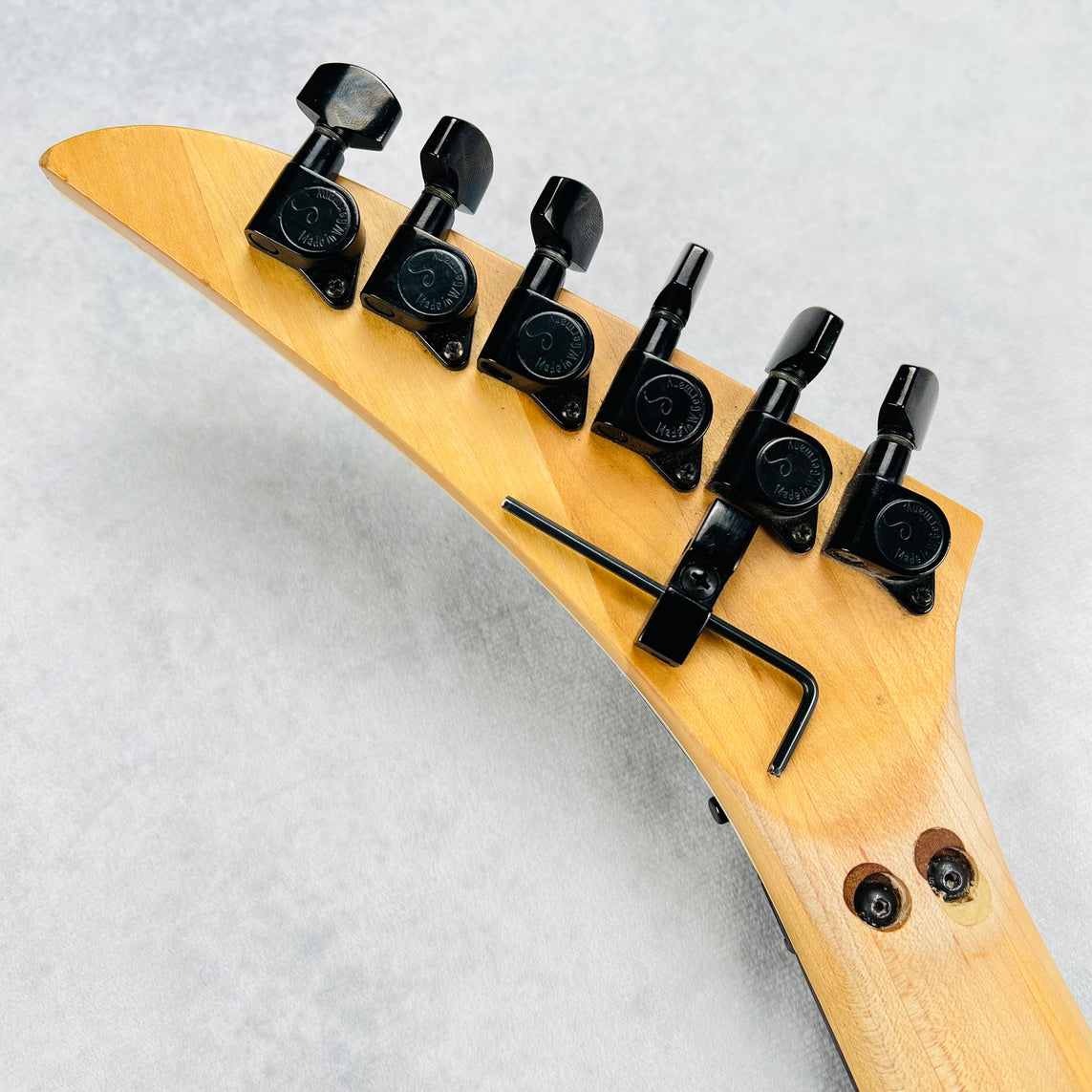 Kramer American Sustainer Rosewood Fingerboard 1989 Black | Tone Wolf