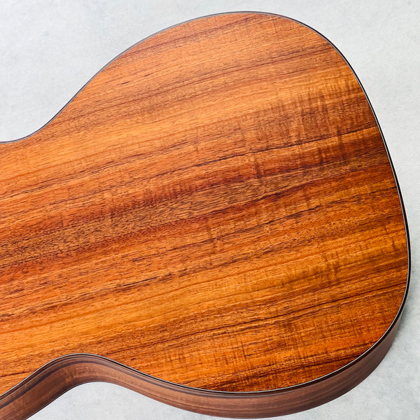 Larrivee 00-40 Koa Limited Acoustic Guitar - Natural - 15