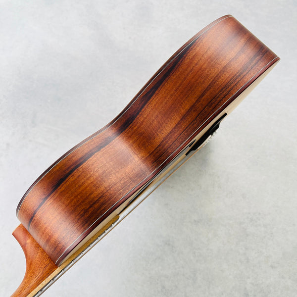 Larrivee 00-40 Koa Limited Acoustic Guitar - Natural - 20