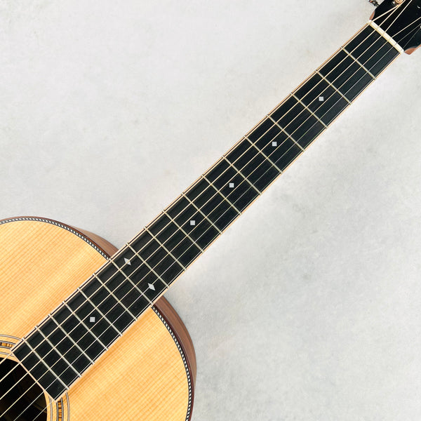 Larrivee 00-40 Koa Limited Acoustic Guitar - Natural - 8