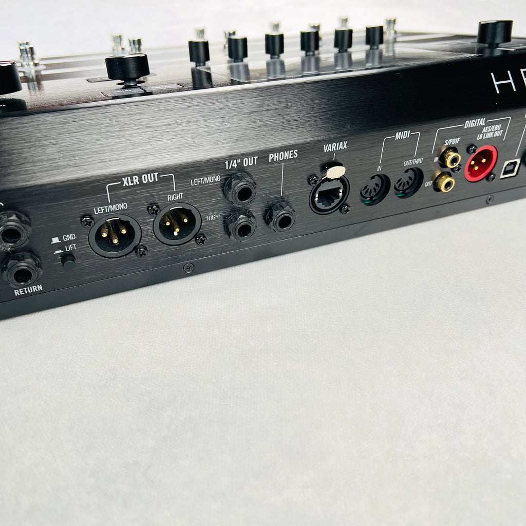 Line 6 Helix Guitar Multi-Effects Floor Processor 2023 - Black - 6