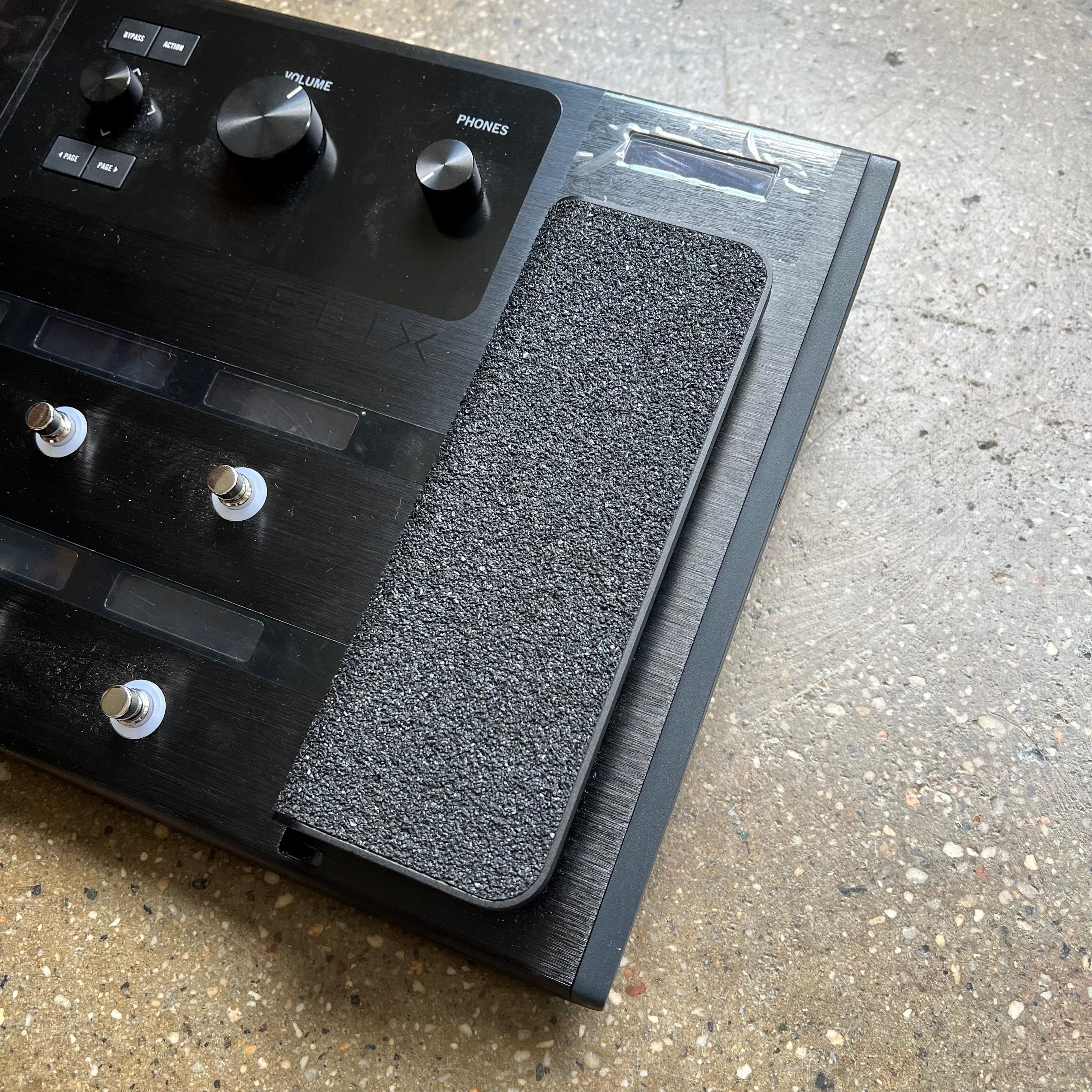 Line 6 Helix Floor 2015 - Present - Black | Tone Wolf