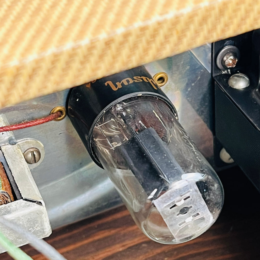 Maestro Reverb-Echo GA-1RT 1x8" Combo Vintage Guitar Amplifier 1960s - Tweed - 17