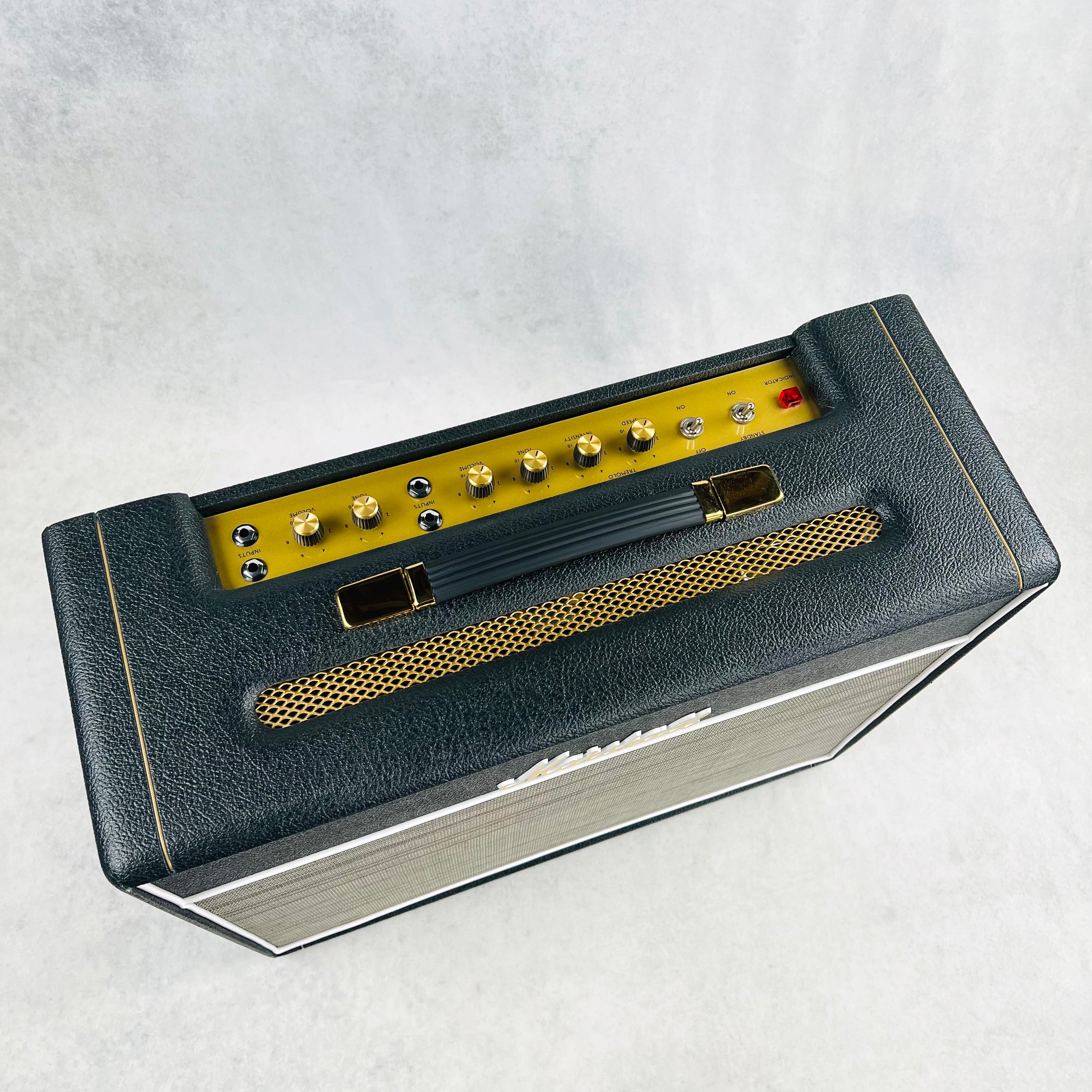 ギター Marshall Marshall 1974X 1 x 12-inch 18-watt Tube Combo Amp | Sweetwater