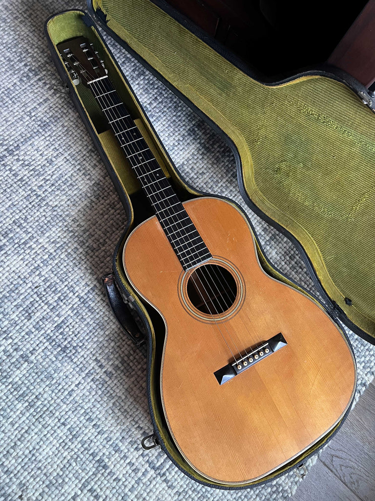 Martin 000-28 1925 Vintage Flat Top Acoustic Guitar Full Front