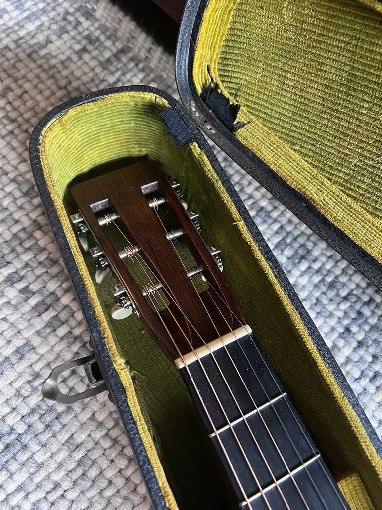 Martin 000-28 1925 Vintage Flat Top Acoustic Guitar Headstock