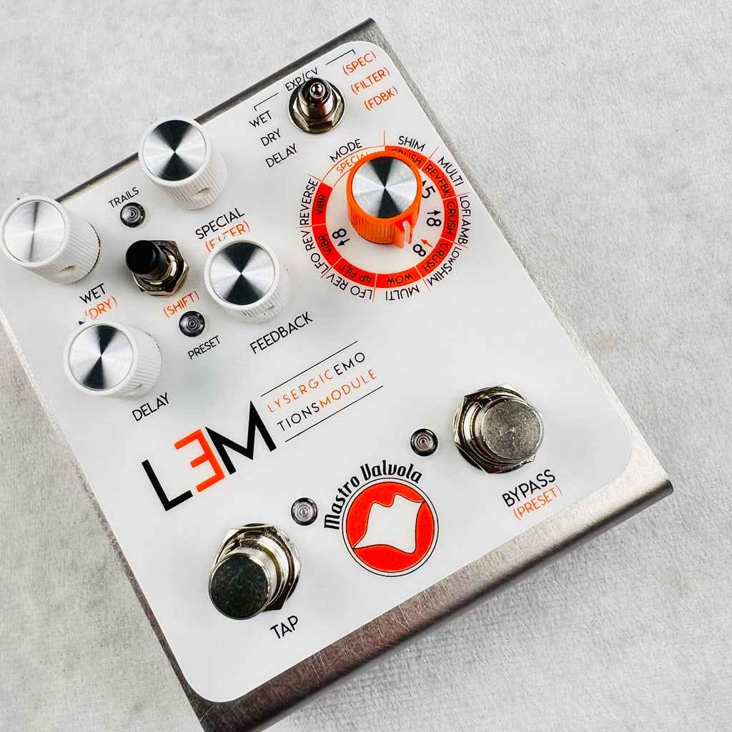 Mastro Valvola LEM Lysergic Emotions Module Delay Pedal 2020s - White - 3