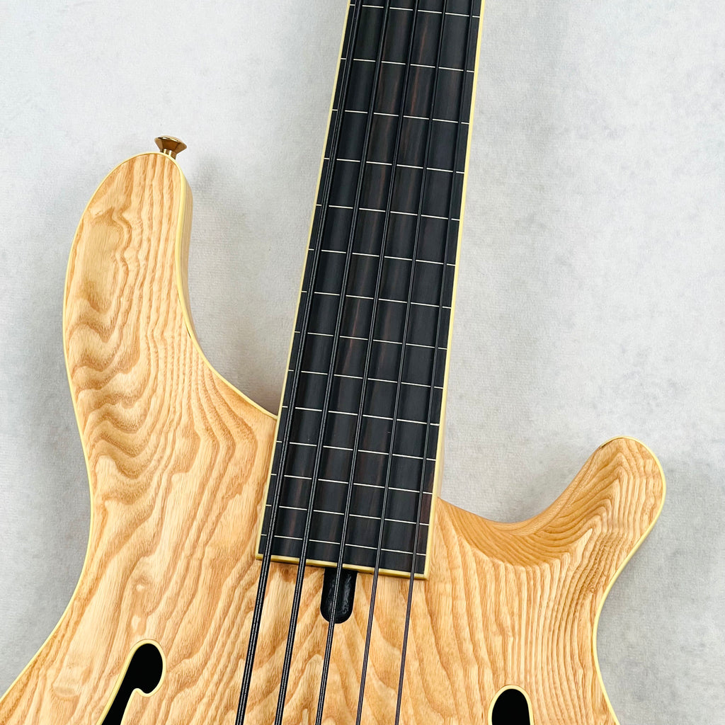 Mensinger Joker B 5P Ash Fretless 5-String Bass 2023 - Natural - 3