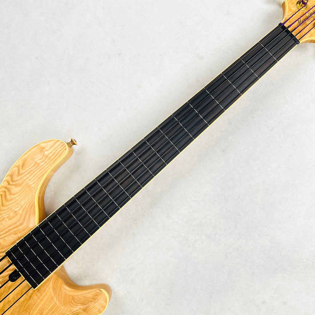 Mensinger Joker B 5P Ash Fretless 5-String Bass 2023 - Natural - 7