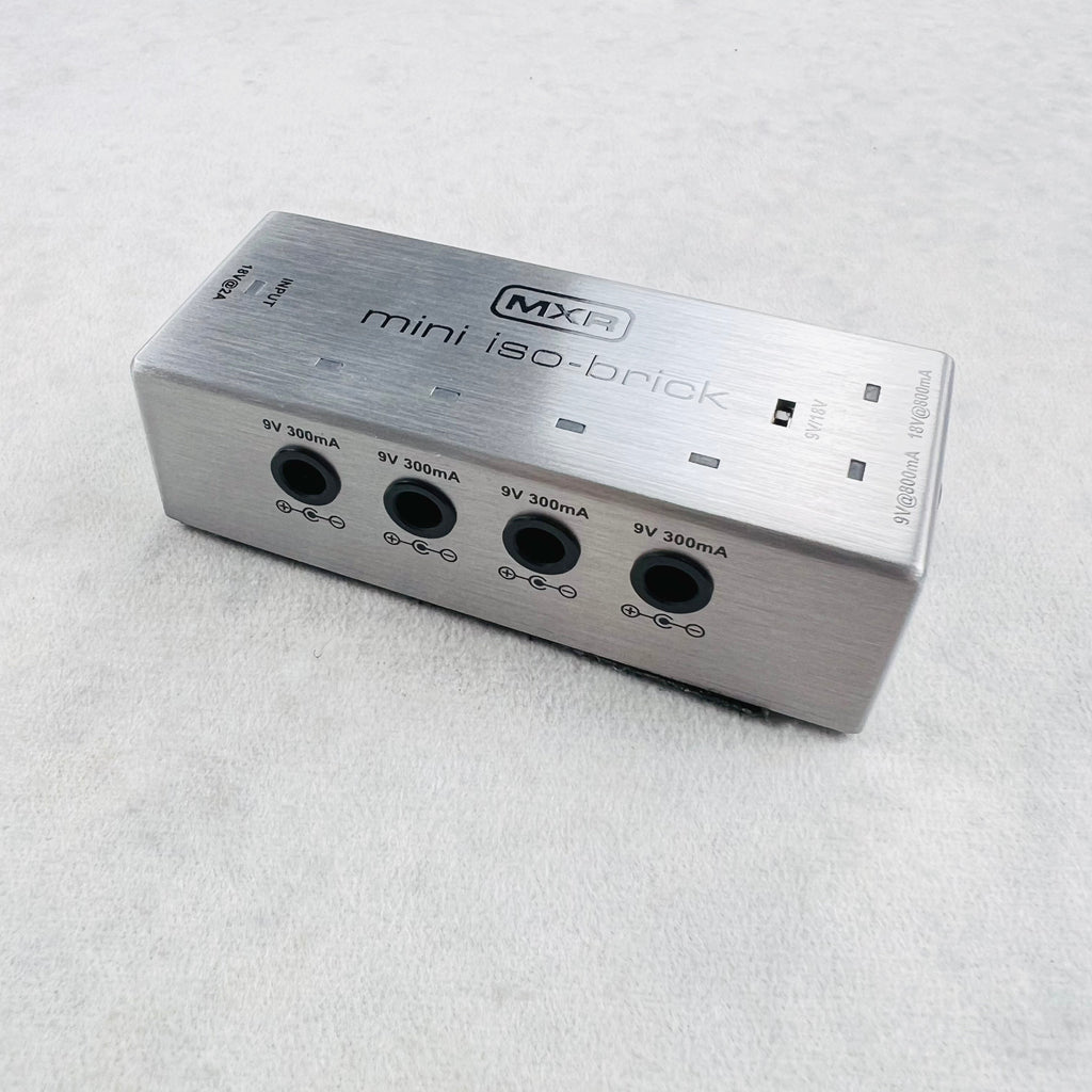 MXR M239 Mini Iso-Brick Power Supply 2020s - Silver - 2