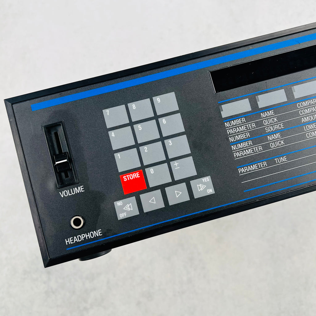 Oberheim Matrix 6R Rackmount 6-Voice Synthesizer 1986 - Black - 2