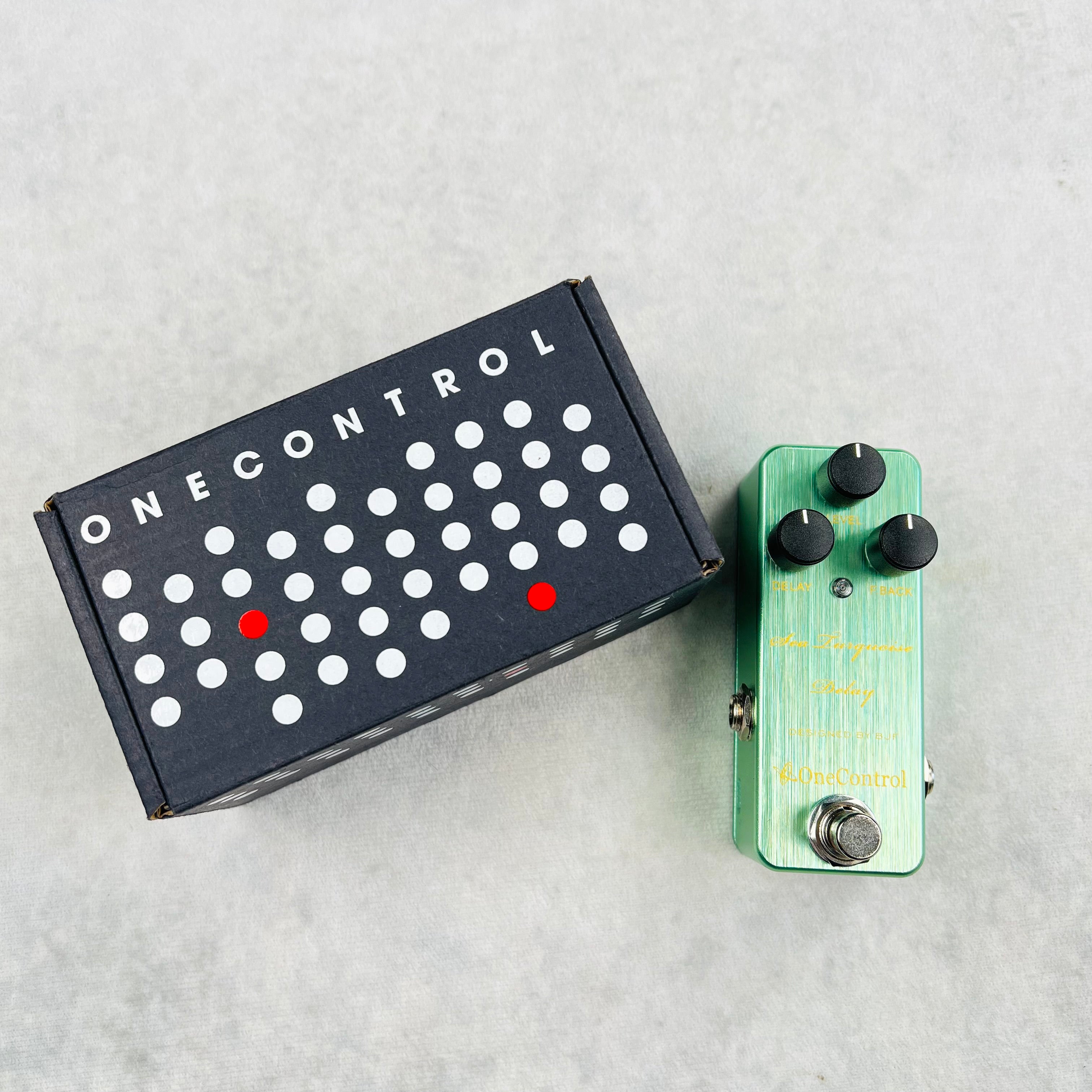 One Control Sea Turquoise Delay Pedal 2010s | Tone Wolf