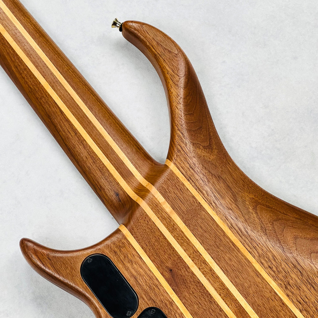 Peavey USA Cirrus Mahogany 6-String Bass 2000s - Natural - 12