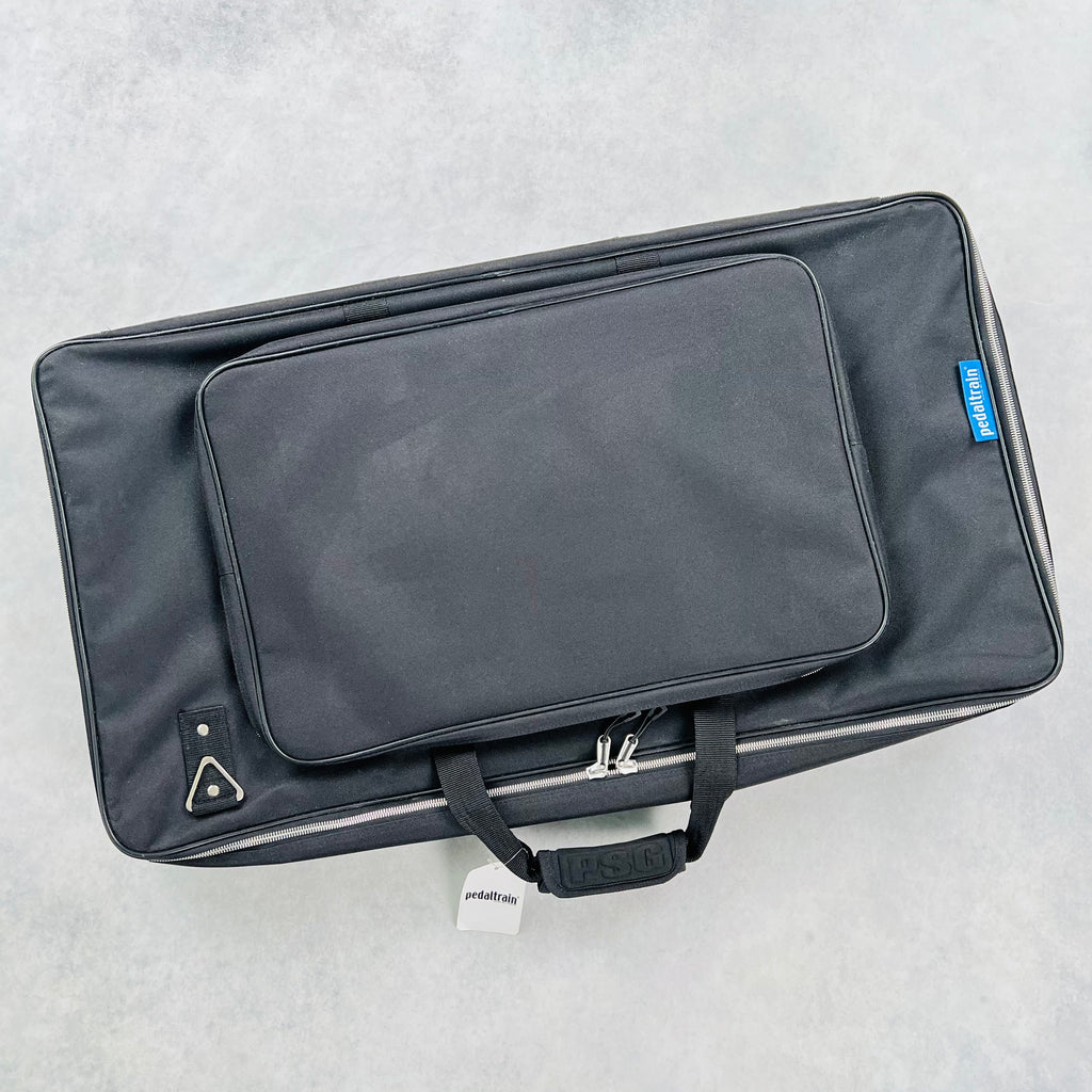 Pedaltrain Classic PRO Pedal Board with Soft Case - Black - 7