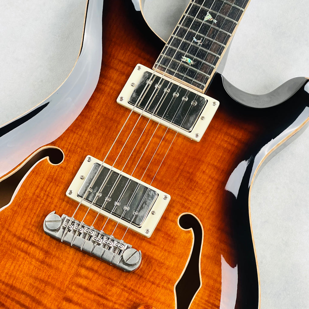 PRS SE Hollowbody II Piezo 2022 - Black Gold Burst - 6