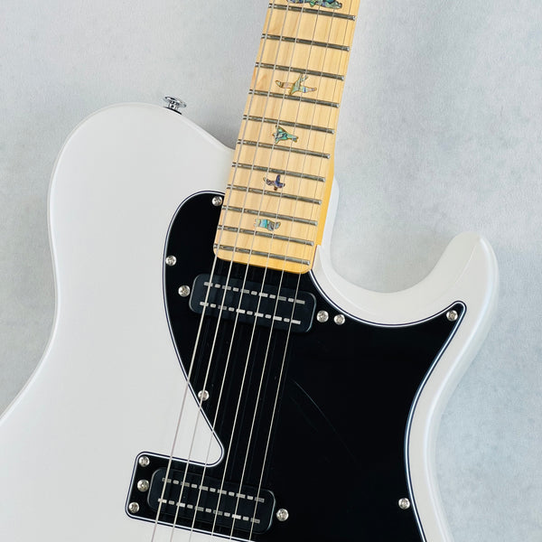 PRS SE NF 53 2025 - Pearl White - 3
