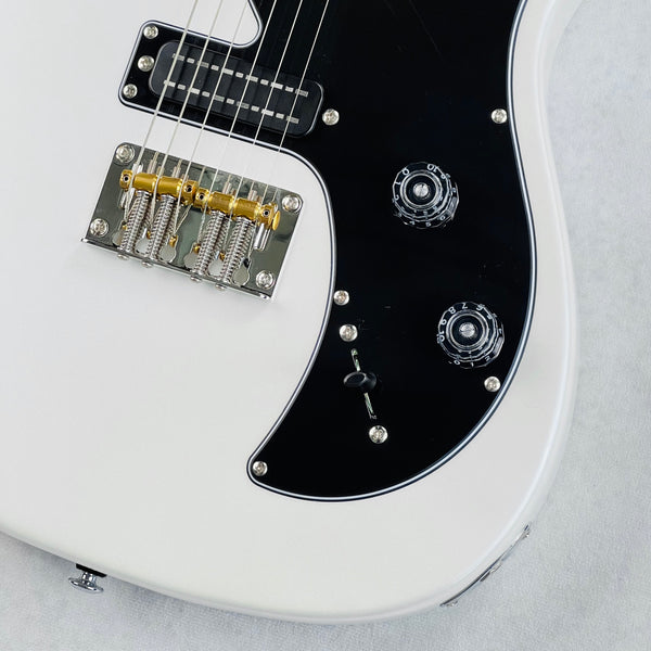 PRS SE NF 53 2025 - Pearl White - 5