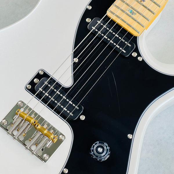 PRS SE NF 53 2025 - Pearl White - 6