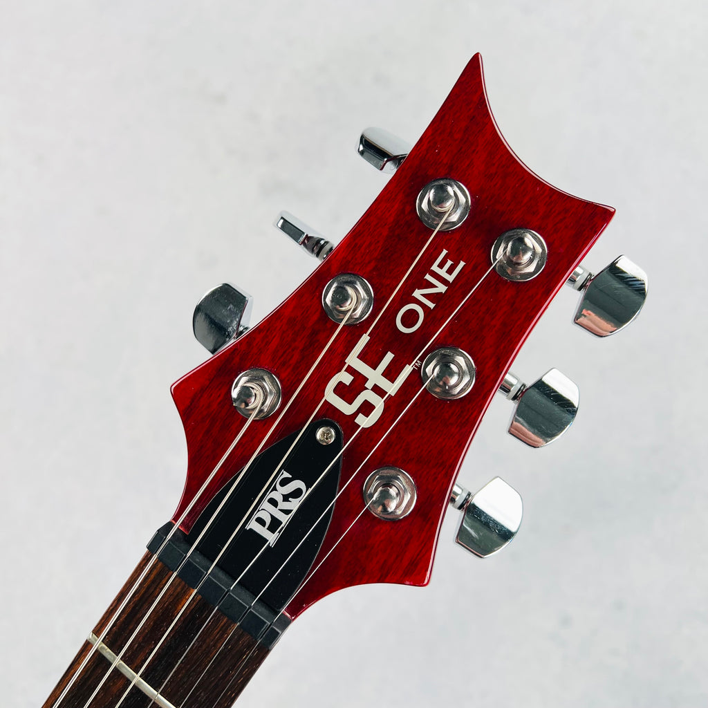 PRS SE One 2025 - Vintage Cherry - 10