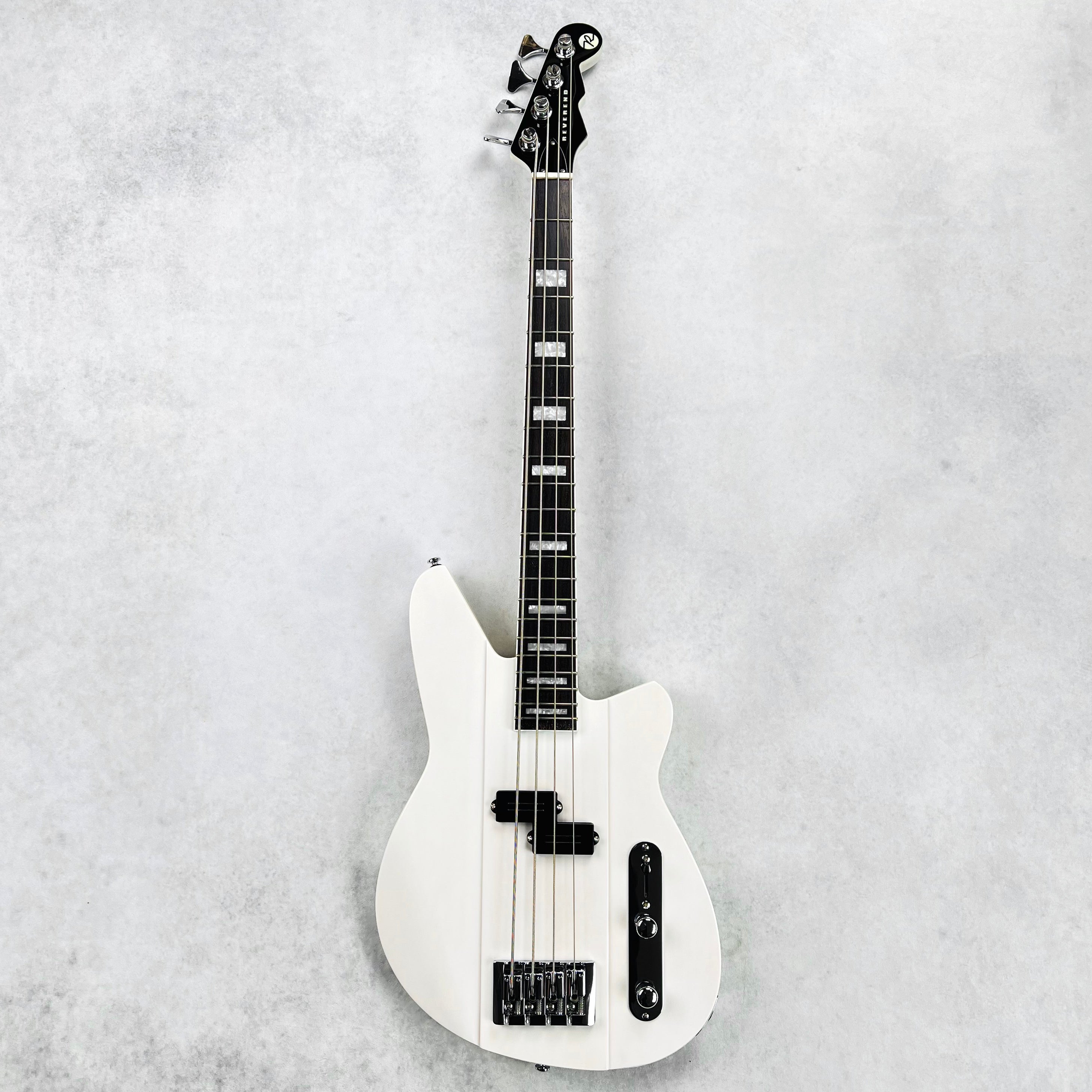 Reverend Sentinel 4-String Bass 2025 - Transparent White | Tone Wolf