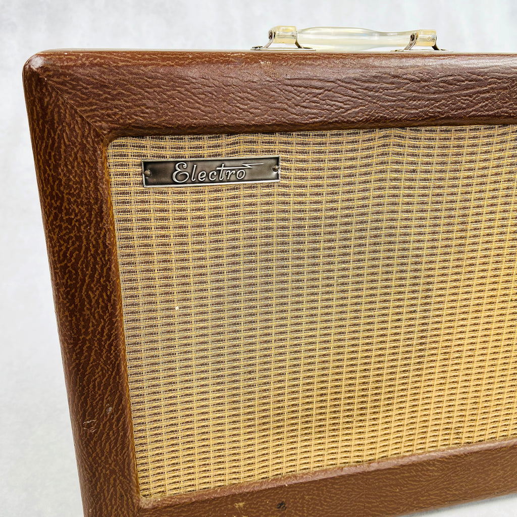Rickenbacker Electro M-8E 1x8" Combo Amplifier 1960s - Brown - 3