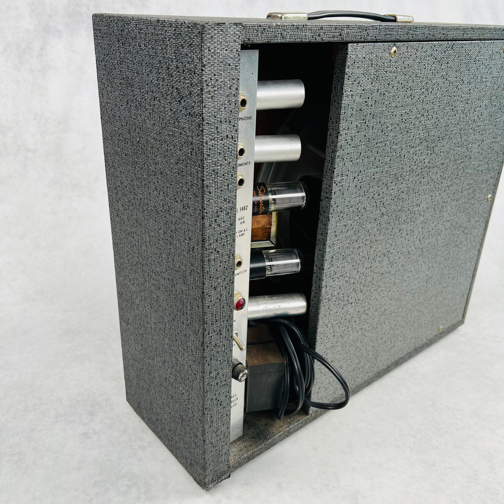 Silvertone 1482 1x12" Combo Amplifier 1963 - Gray - 8