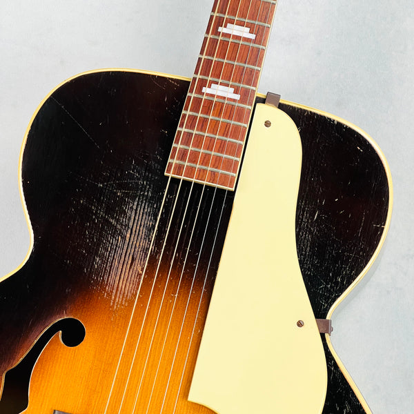 Silvertone Aristocrat Deluxe Acoustic Archtop 1947 - Sunburst - 3