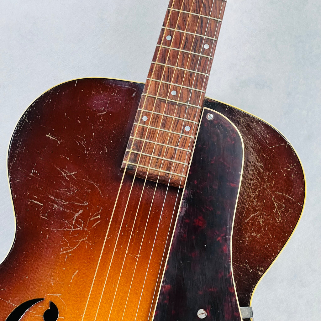 S.S. Stewart Archtop Guitar 1940s - Sunburst - 3