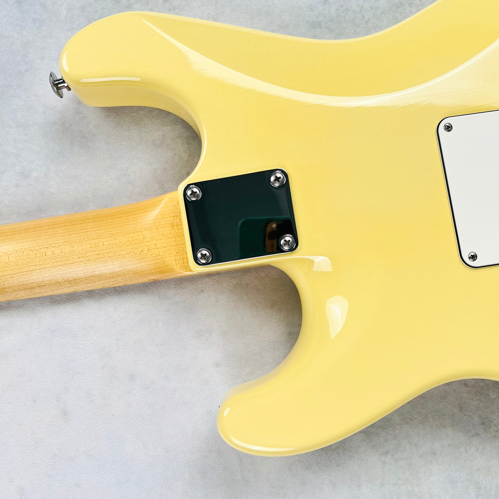 Suhr Classic S Antique 2020s - Vintage Yellow - 13