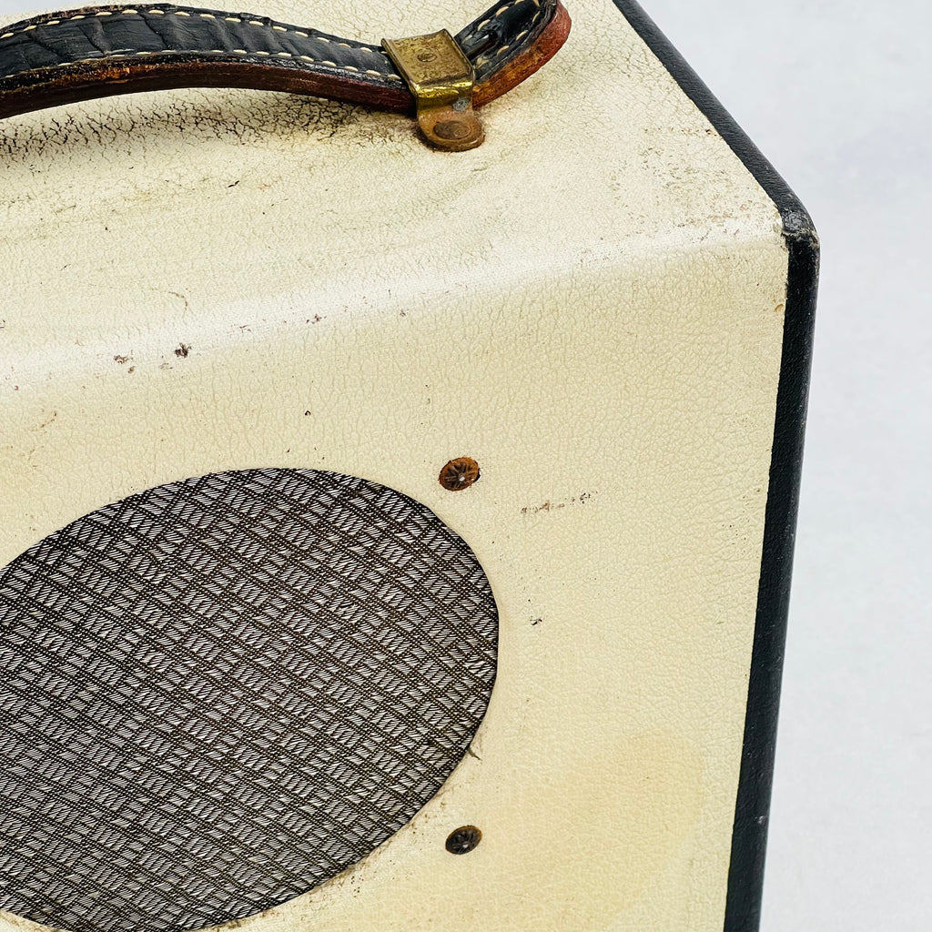 Supro 1x6" Tube Combo Amplifier 1948 - Cream & Black - 4